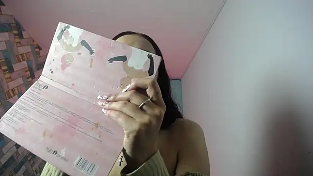 Snapshot of celeste_solis chatting on November 13, 2025, 8:02 pm celeste solis online show from November 13, 2025, 8:02 pm