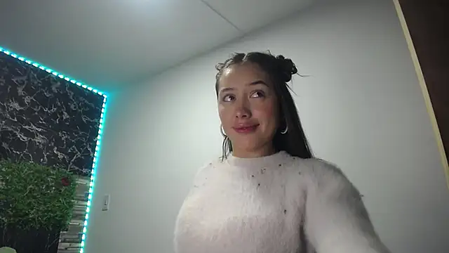 Snapshot of celeste_solis chatting on October 16, 2025, 8:17 pm celeste solis online show from October 16, 2025, 8:17 pm