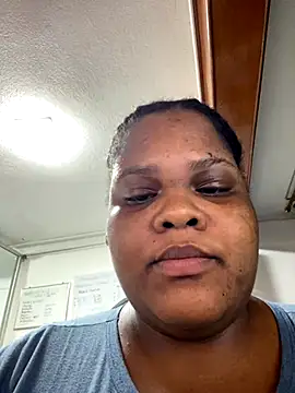 Snapshot of gabrielabrunette69 chatting on October 20, 2025, 12:13 am gabrielabrunette69 online show from October 20, 2025, 12:13 am