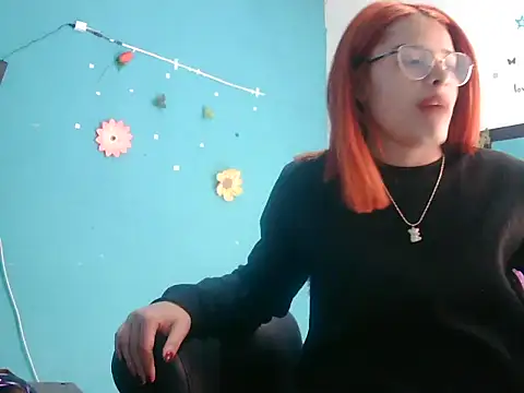 Snapshot of dayra_velez chatting on October 9, 2025, 1:55 pm dayra velez online show from October 9, 2025, 1:55 pm