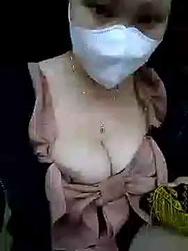 marylove-cc online show from October 24, 2025, 2:43 am