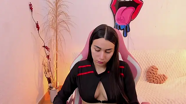 EmmaMyers1 online show from November 14, 2025, 1:42 am