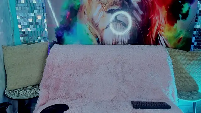 ZAMMIRA online show from February 18, 2026, 5:49 am