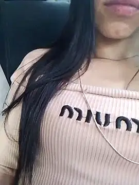 you yuyuu online show from April 14, 2026, 2:44 pm