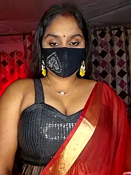 Sweet-Maddlina online show from March 6, 2026, 11:05 am