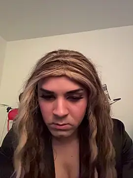 Snapshot of luziaaa92 chatting on October 17, 2025, 7:33 am luziaaa92 online show from October 17, 2025, 7:33 am