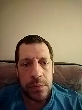 Snapshot of Doylechita12 chatting on October 20, 2025, 2:24 am Doylechita12 online show from October 20, 2025, 2:24 am