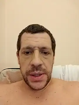 Snapshot of Doylechita12 chatting on October 21, 2025, 10:53 pm Doylechita12 online show from October 21, 2025, 10:53 pm