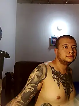 paisita11 online show from October 30, 2025, 10:28 pm