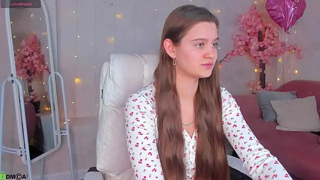 Renesmy Black online show from February 25, 2026, 10:53 pm