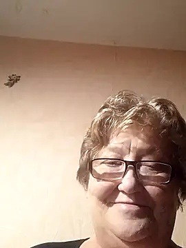 Snapshot of Katherine735 chatting on October 30, 2025, 9:33 pm Katherine735 online show from October 30, 2025, 9:33 pm