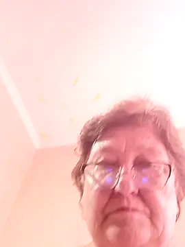 Snapshot of Katherine735 chatting on July 15, 2026, 5:58 am Katherine735 online show from July 15, 2026, 5:58 am