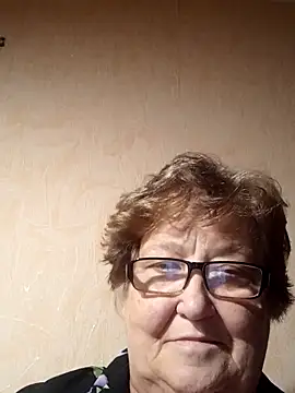 Snapshot of Katherine735 chatting on October 15, 2025, 9:56 pm Katherine735 online show from October 15, 2025, 9:56 pm