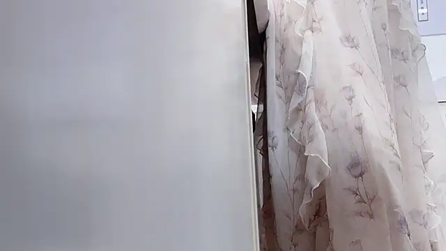 puppy2s online show from October 18, 2025, 12:12 am