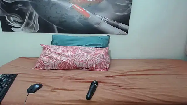 Kelly-001 online show from February 8, 2026, 2:09 am