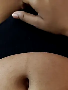 Jiya hott online show from November 7, 2025, 3:11 am