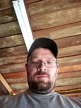 dakotafail92 online show from October 19, 2025, 11:29 pm