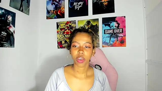 Dakota evans18 online show from October 19, 2025, 5:10 am