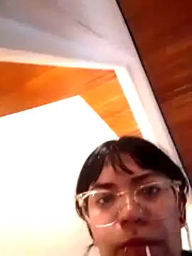 angie rousse  online show from November 4, 2025, 1:37 pm