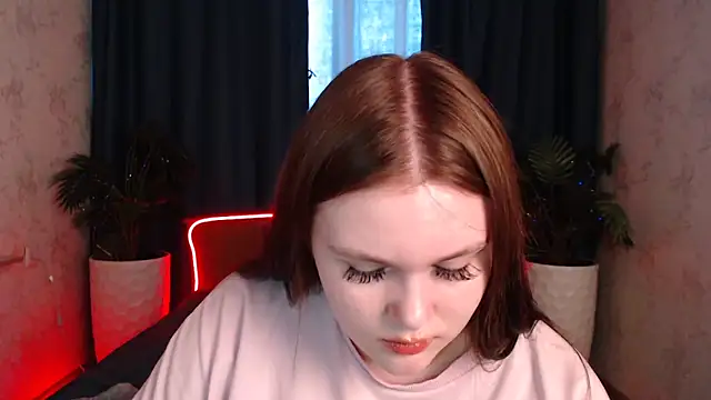 Musegirl online show from February 4, 2026, 9:04 am