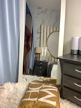 Snapshot of Candy_Brown69 chatting on November 5, 2025, 11:35 am Candy Brown69 online show from November 5, 2025, 11:35 am