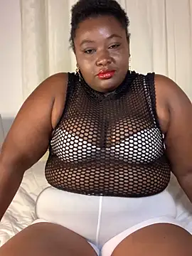 Snapshot of Candy_Brown69 chatting on October 10, 2025, 12:17 pm Candy Brown69 online show from October 10, 2025, 12:17 pm