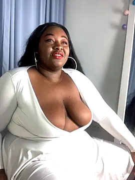 Snapshot of Candy_Brown69 chatting on November 17, 2025, 12:09 pm Candy Brown69 online show from November 17, 2025, 12:09 pm