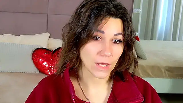 Snapshot of EdenSolis chatting on February 2, 2026, 7:07 am EdenSolis online show from February 2, 2026, 7:07 am