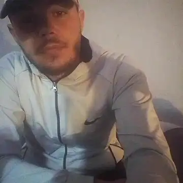 Snapshot of Alexszader36 chatting on February 21, 2026, 11:01 am Alexszader36 online show from February 21, 2026, 11:01 am