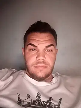 Snapshot of Alexszader36 chatting on March 20, 2026, 10:00 pm Alexszader36 online show from March 20, 2026, 10:00 pm