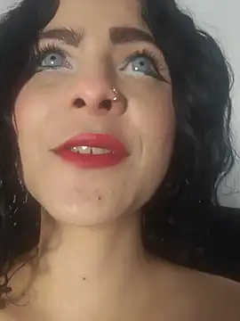 Thalia Karlson online show from July 19, 2026, 1:47 am