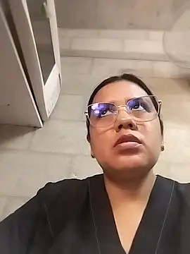 Snapshot of Candy-Samanthy chatting on November 14, 2025, 3:59 pm Candy-Samanthy online show from November 14, 2025, 3:59 pm