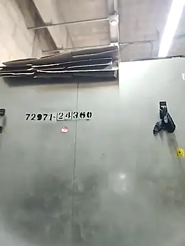 Snapshot of Candy-Samanthy chatting on November 18, 2025, 3:37 pm Candy-Samanthy online show from November 18, 2025, 3:37 pm