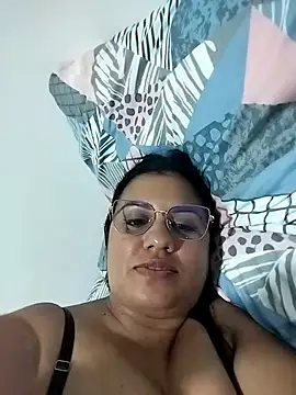 Snapshot of Candy-Samanthy chatting on October 26, 2025, 2:56 am Candy-Samanthy online show from October 26, 2025, 2:56 am