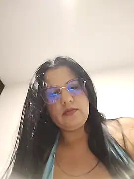 Snapshot of Candy-Samanthy chatting on October 26, 2025, 8:53 pm Candy-Samanthy online show from October 26, 2025, 8:53 pm