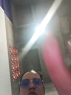 Snapshot of Candy-Samanthy chatting on November 5, 2025, 1:14 pm Candy-Samanthy online show from November 5, 2025, 1:14 pm