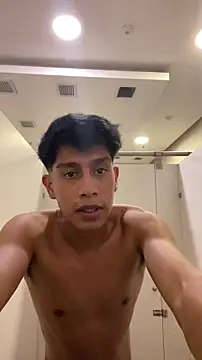 Snapshot of Jacovo2002 chatting on April 18, 2026, 10:43 pm Jacovo2002 online show from April 18, 2026, 10:43 pm