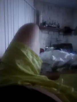 shyguy8569 online show from November 19, 2025, 4:23 am