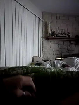 shyguy8569 online show from November 14, 2025, 1:09 am