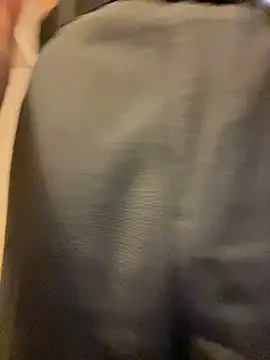 custardnmypie online show from October 31, 2025, 12:40 am