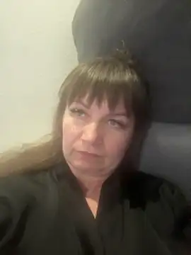 Snapshot of Butterfly8385 chatting on June 13, 2026, 5:55 pm Butterfly8385 online show from June 13, 2026, 5:55 pm