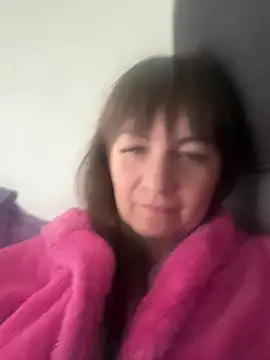 Butterfly8385 online show from March 30, 2026, 11:01 am