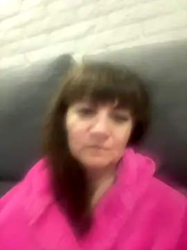 Butterfly8385 online show from October 26, 2025, 8:09 pm