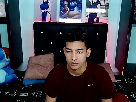x Aaron x online show from October 10, 2025, 8:26 am