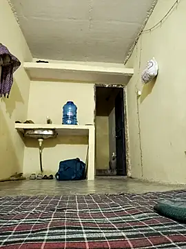 Lovely Payal online show from October 28, 2025, 3:22 pm