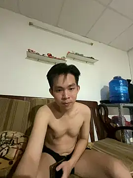 Snapshot of azn_typhoon00 chatting on October 25, 2025, 5:46 pm azn typhoon00 online show from October 25, 2025, 5:46 pm