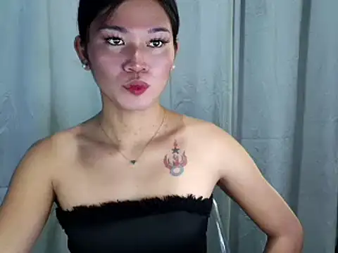 Sephine 2121 online show from October 19, 2025, 2:14 am