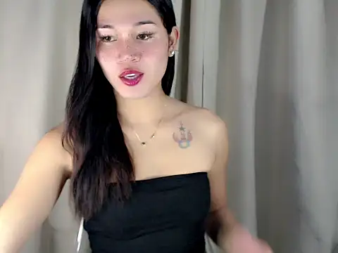 Sephine 2121 online show from October 29, 2025, 12:04 pm