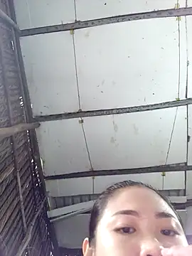 Snapshot of Cherry_pusy99 chatting on October 28, 2025, 12:33 am Cherry pusy99 online show from October 28, 2025, 12:33 am