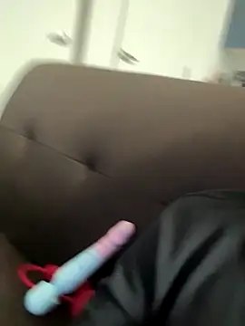 Snapshot of Pikachucums4u chatting on November 13, 2025, 10:24 pm Pikachucums4u online show from November 13, 2025, 10:24 pm